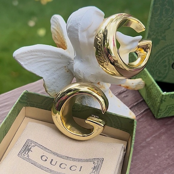 Authentic GUCCI Marmont Earrings - Picture 2 of 8